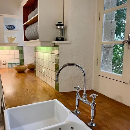 Domaine De Cascaret - Sleeps 16 - July - August Only * Montréal
