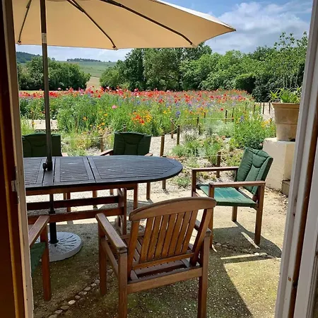 Vila Domaine De Cascaret - Sleeps 16 - July - August Only Montréal