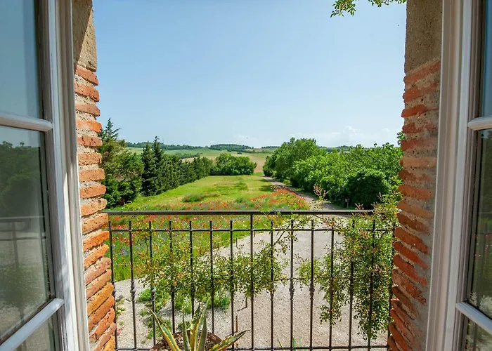 Villa Domaine De Cascaret - Sleeps 16 - July - August Only Montréal