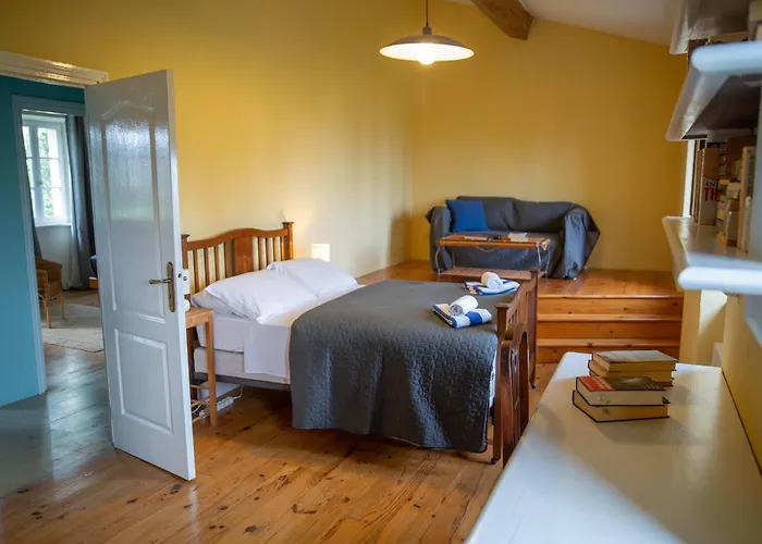 Domaine De Cascaret - Sleeps 16 - July - August Only *