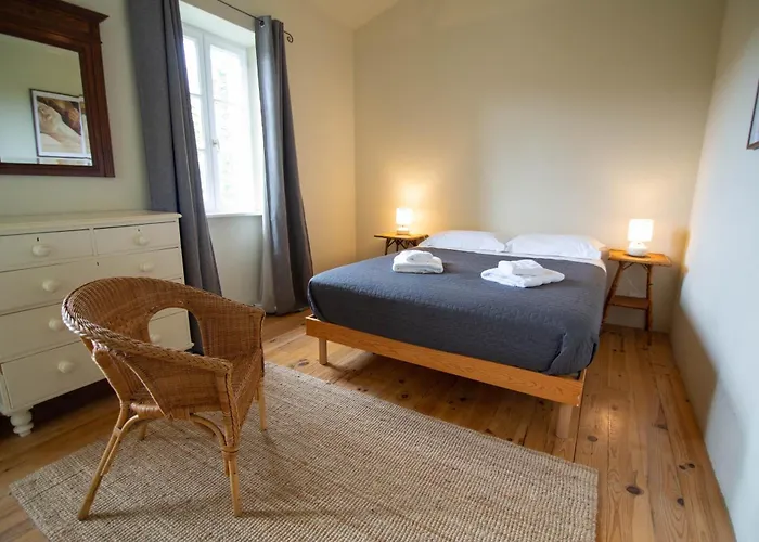 Villa Domaine De Cascaret - Sleeps 16 - July - August Only *