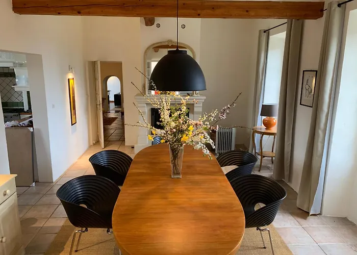 Domaine De Cascaret - Sleeps 16 - July - August Only Villa