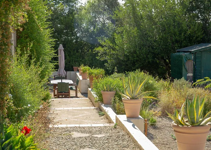 Domaine De Cascaret - Sleeps 16 - July - August Only *